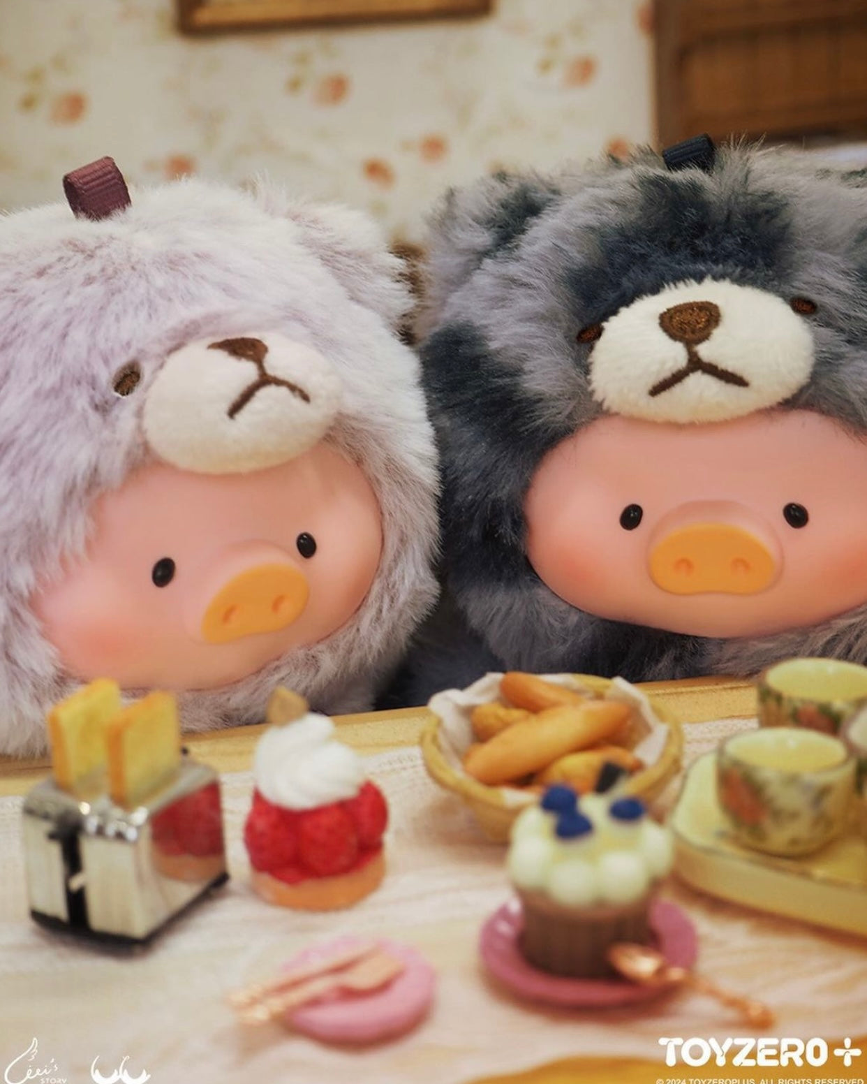 LuLu the Piggy - Vintage Teddy Shop Vinyl Face Plush Keychain Blind Box