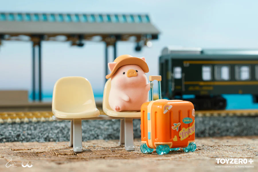 Lulu the Piggy’s Travel Blind Box