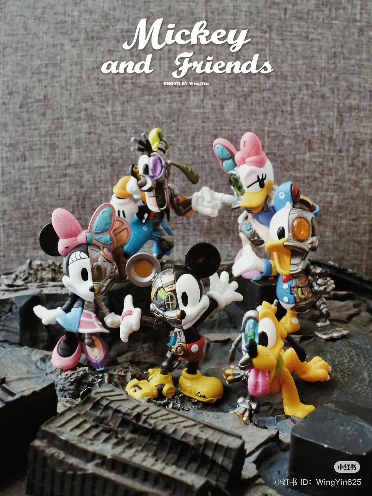 DISNEY MICKEY AND FRIENDS - Cyborg Series Blind Box – Crazy Monster DISNEY MICKEY AND FRIENDS - Cyborg Series Blind Box – Crazy Monster