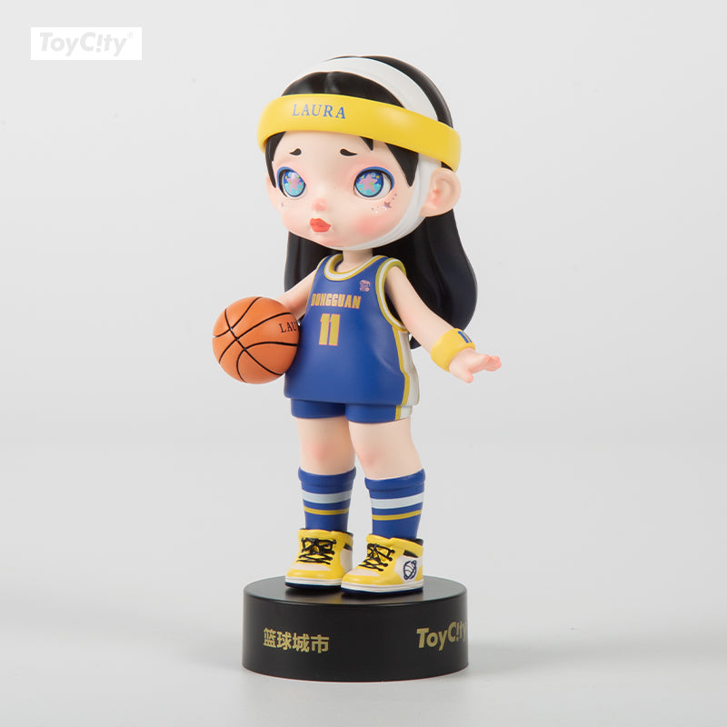 Crazy Monster LAURA Basketball Girl Collectible Figurine 150%